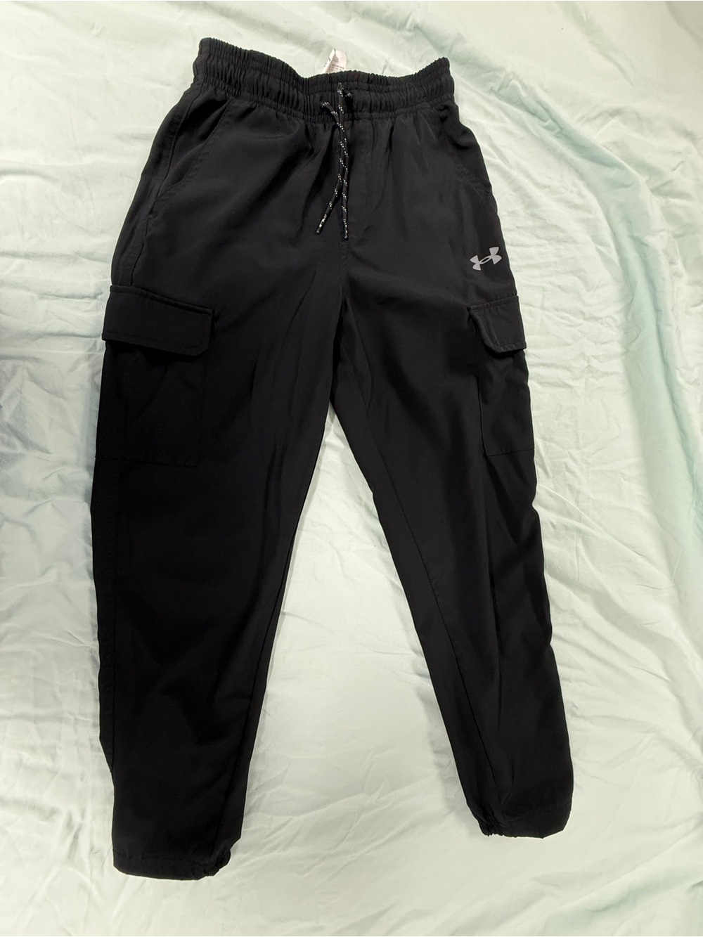 Under Armour Boys Youth Medium Black Cargo Athletic Pants